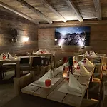 酒店 埃特里耶酒店 4*