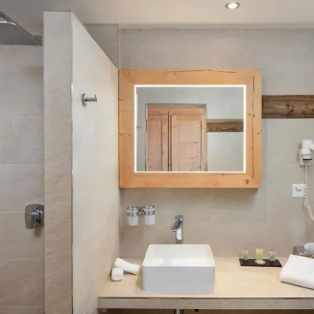 Etrier 4* Crans-Montana