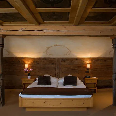 Etrier Hotel