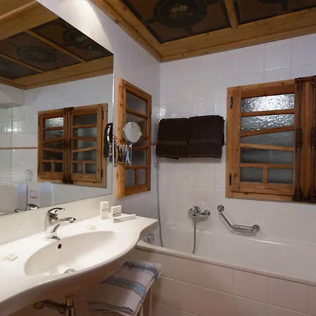 埃特里耶酒店 酒店 克莱恩 蒙塔纳