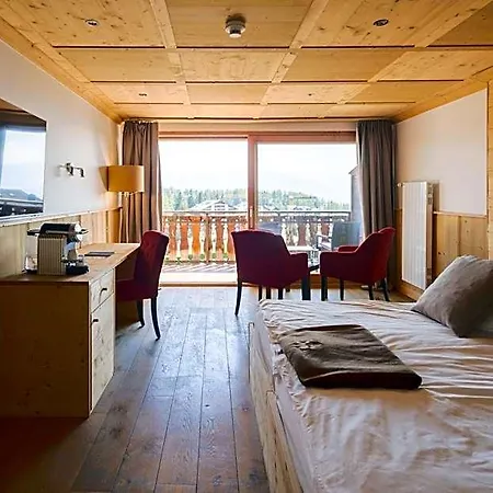 Etrier Hotel