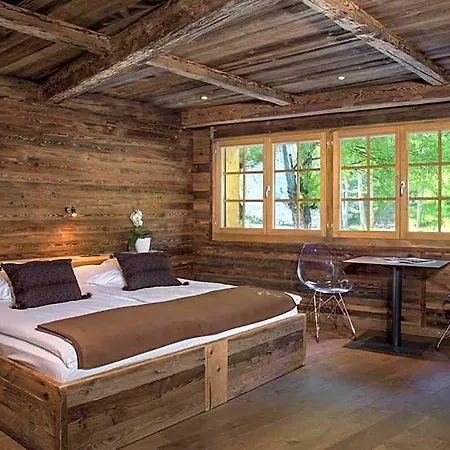 Etrier Hotel