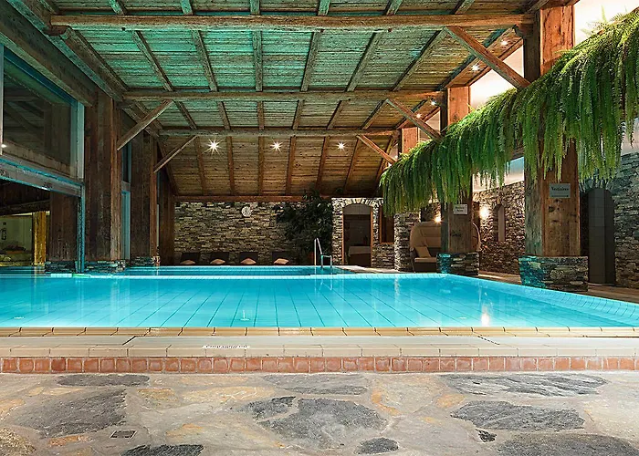 فندق إيترير 4*