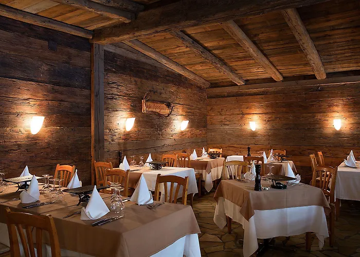 埃特里耶酒店 克莱恩 蒙塔纳