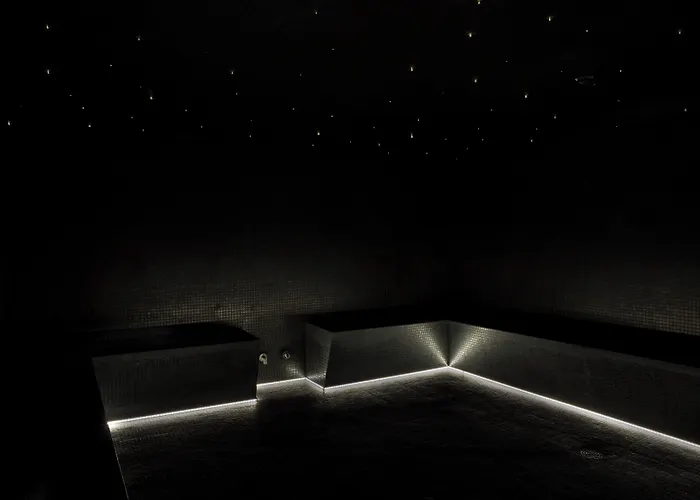 إيترير فندق 4*