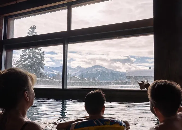 埃特里耶酒店 克莱恩 蒙塔纳